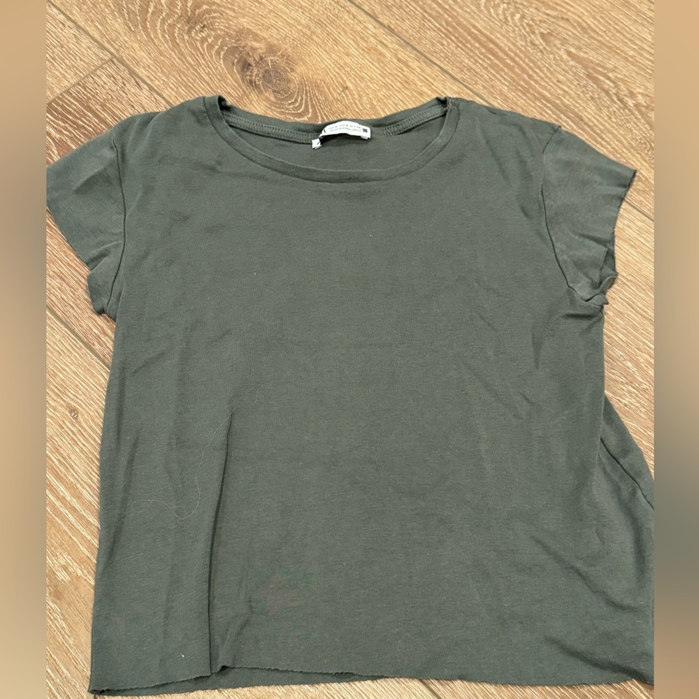 Comfy Zara tee
